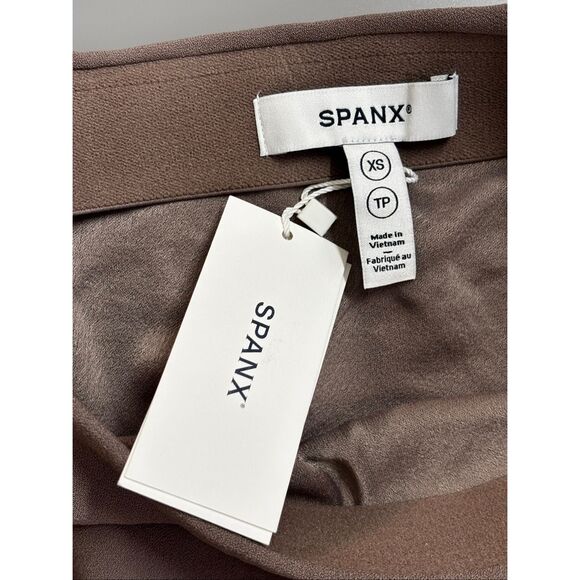 Spanx Carefree Crepe Asymmetrical Skirt smoke size XS NEW - Picture 4 of 7